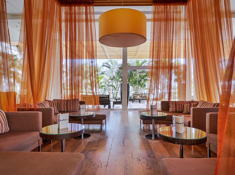 ישרוטל ים המלח פינות ישיבה