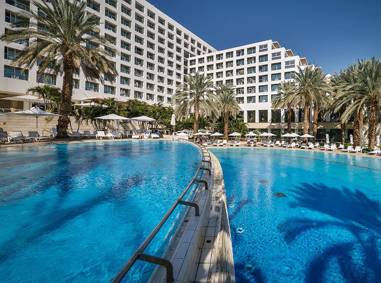 ישרוטל ים המלח