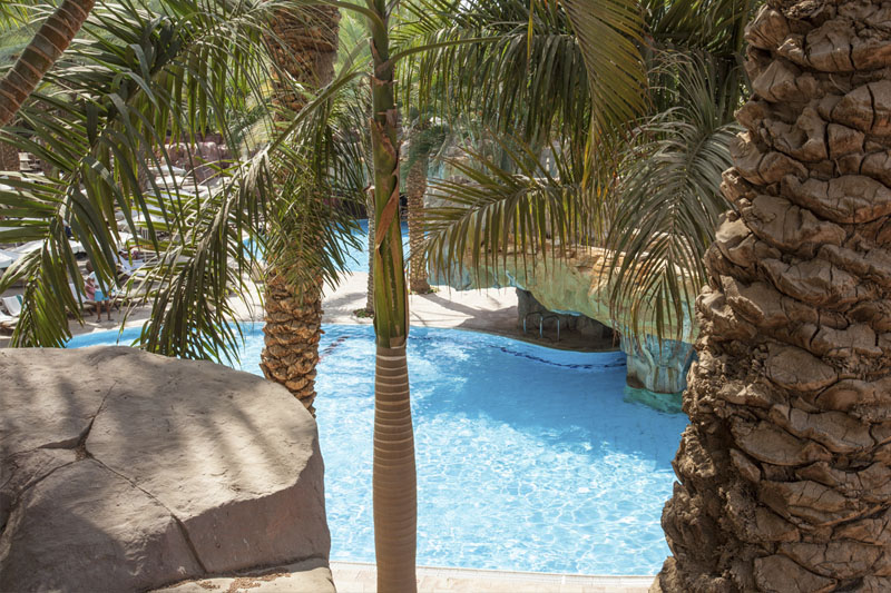 בריכה רויאל ביץ' אילת