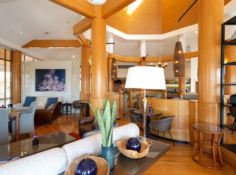 טרקלין המינגווי רויאל ביץ' אילת