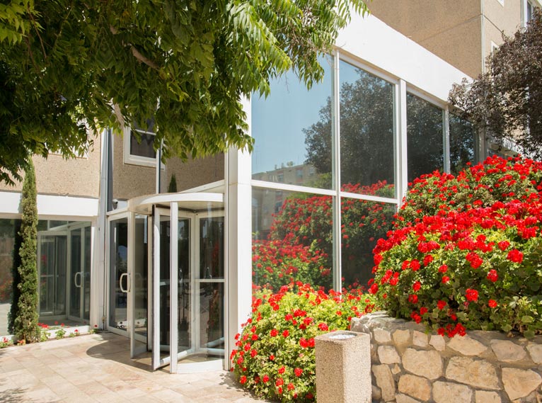 ישרוטל פונדק רמון